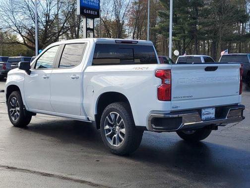 Summit White 2026 Chevrolet Silverado 1500 LT