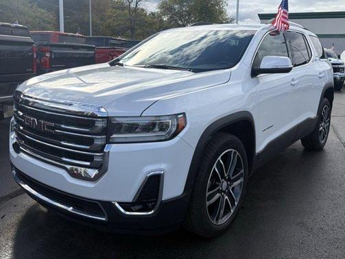 2023 GMC Acadia AWD SLT