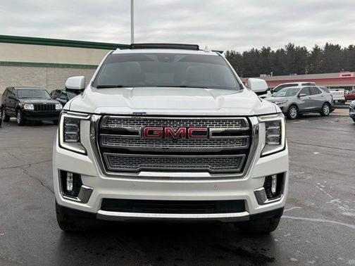 2023 GMC Yukon XL SLT