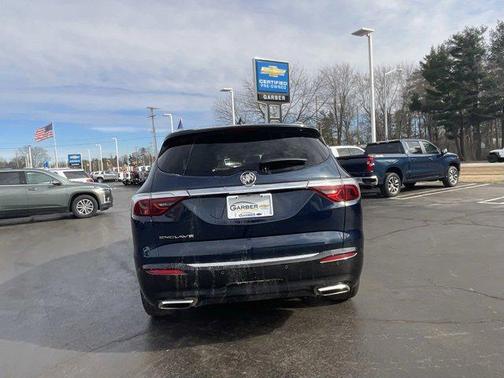 2022 Buick Enclave FWD Essence