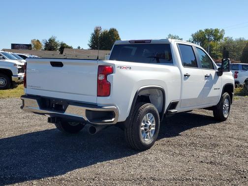 Summit White 2026 Chevrolet Silverado 2500 Crew Cab, Standard Bed, WT, 4WD