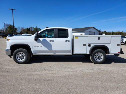 2025 Chevrolet Silverado 3500 WT