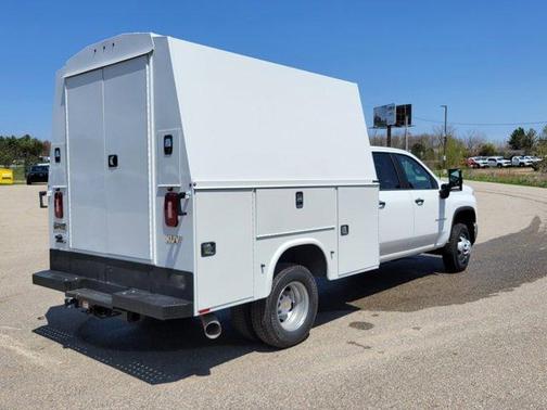 2025 Chevrolet Silverado 3500 WT