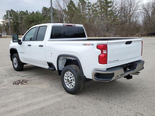 Summit White 2026 Chevrolet Silverado 2500 WT