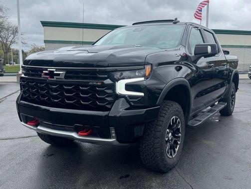 Black 2022 Chevrolet Silverado 1500 ZR2