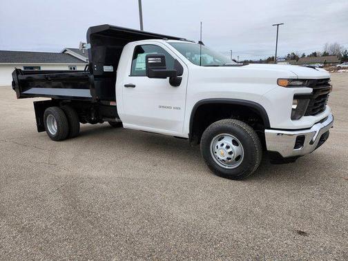 2025 Chevrolet Silverado 3500 WT
