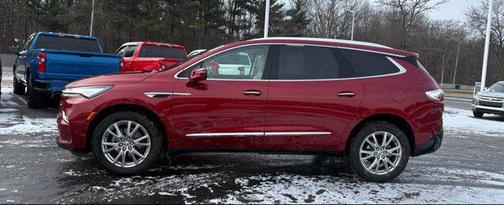 2023 Buick Enclave Essence FWD