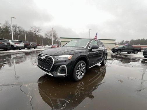 2023 Audi Q5 45 S line Premium Plus