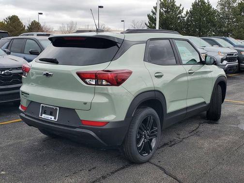 Cacti Green 2026 Chevrolet Trailblazer LT