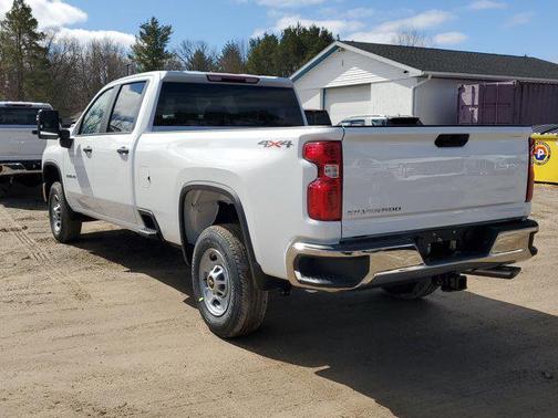 Summit White 2026 Chevrolet Silverado 2500 WT