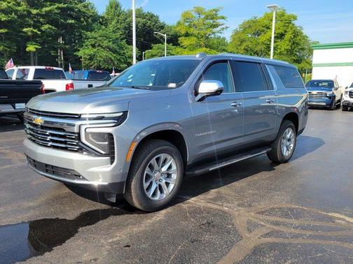 2025 Chevrolet Suburban Premier