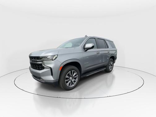 Sterling Gray Metallic 2024 Chevrolet Tahoe LS