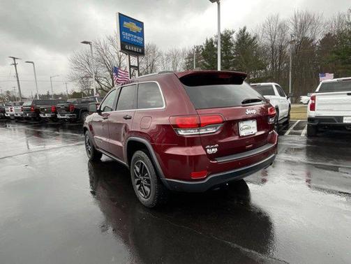 2020 Jeep Grand Cherokee Laredo