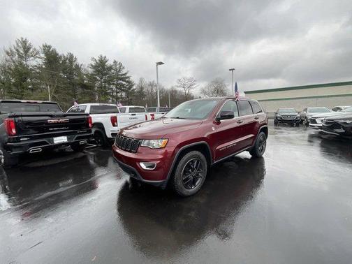 2020 Jeep Grand Cherokee Laredo