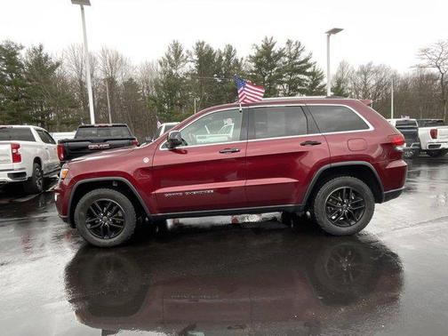 2020 Jeep Grand Cherokee Laredo