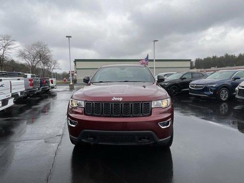 2020 Jeep Grand Cherokee Laredo
