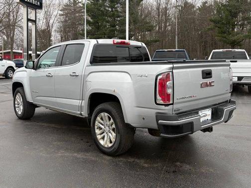 Quicksilver Metallic 2017 GMC Canyon SLT