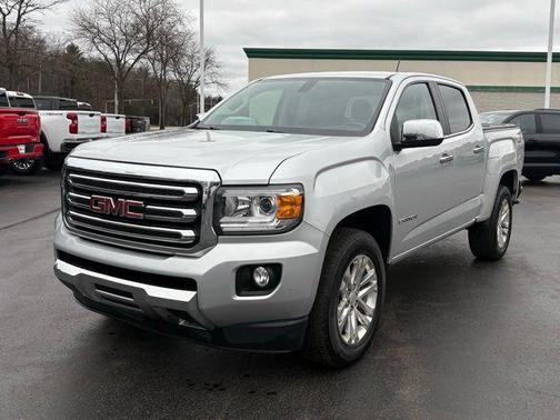 Quicksilver Metallic 2017 GMC Canyon SLT