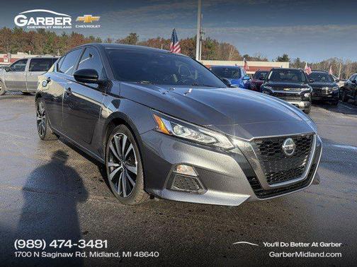 2022 Nissan Altima SR FWD