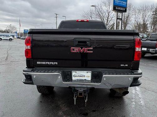 Deep Mahogany Metallic 2019 GMC Sierra 2500 SLE