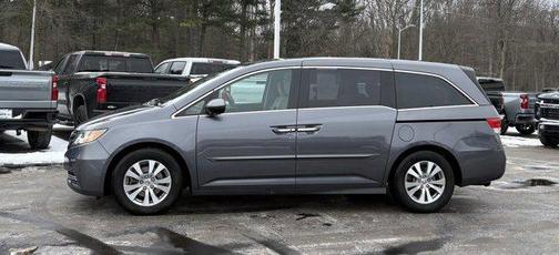 2017 Honda Odyssey SE