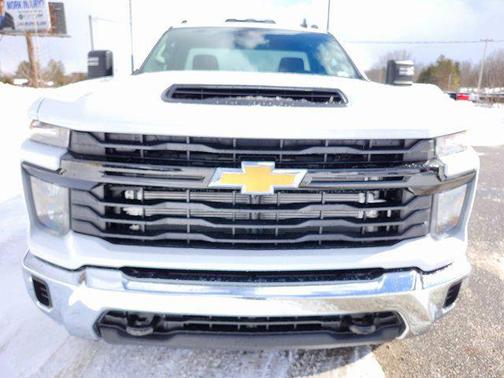 2025 Chevrolet Silverado 3500 WT
