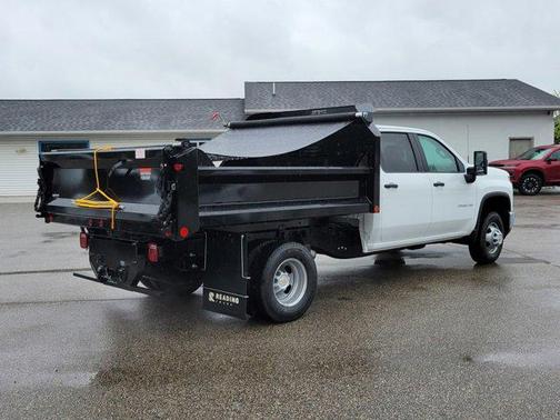 2025 Chevrolet Silverado 3500 WT