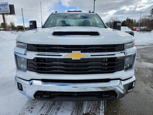 2025 Chevrolet Silverado 3500 LT