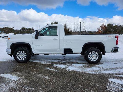 2025 Chevrolet Silverado 3500 LT