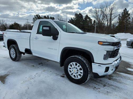 2025 Chevrolet Silverado 3500 LT