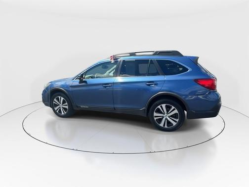 Abyss Blue Pearl 2019 Subaru Outback 2.5i Limited