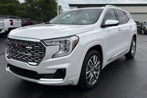 2024 GMC Terrain Denali