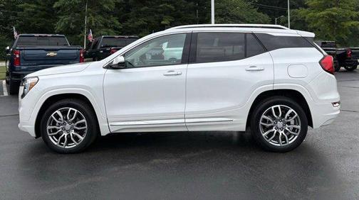 2024 GMC Terrain Denali