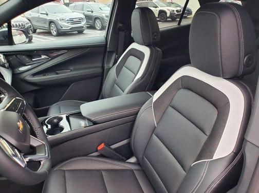 2025 Chevrolet Blazer EV eAWD LT