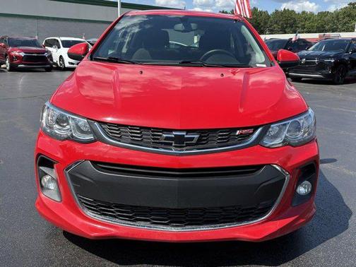 2020 Chevrolet Sonic FWD Hatchback LT 5-Door