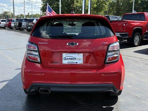 2020 Chevrolet Sonic FWD Hatchback LT 5-Door