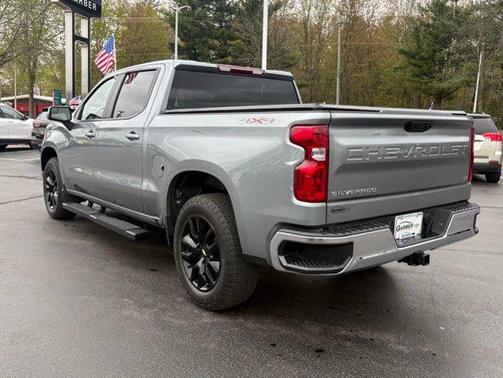 Sterling Gray Metallic 2024 Chevrolet Silverado 1500 LT