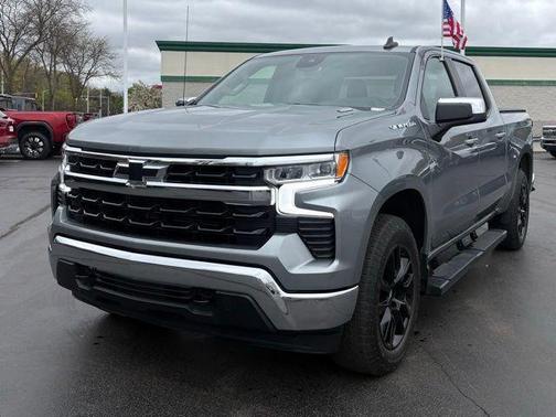 Sterling Gray Metallic 2024 Chevrolet Silverado 1500 LT