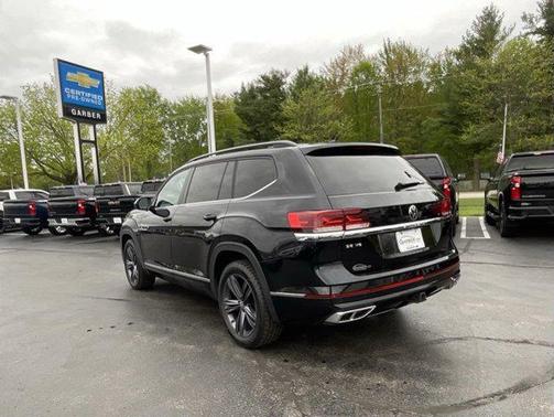 2021 Volkswagen Atlas 3.6L SE w/Technology
