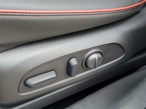 Sterling Gray Metallic 2026 Chevrolet Trailblazer RS