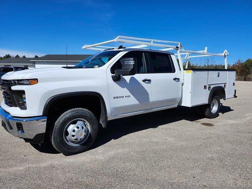 2025 Chevrolet Silverado 3500 WT