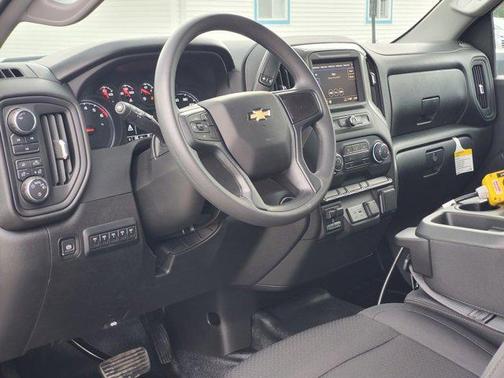2025 Chevrolet Silverado 3500 WT