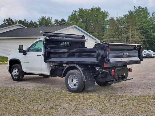 2025 Chevrolet Silverado 3500 WT