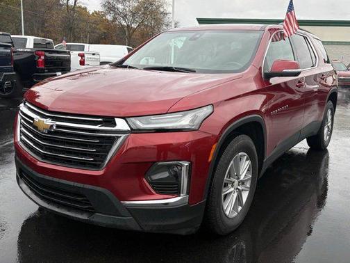 2022 Chevrolet Traverse LT Leather