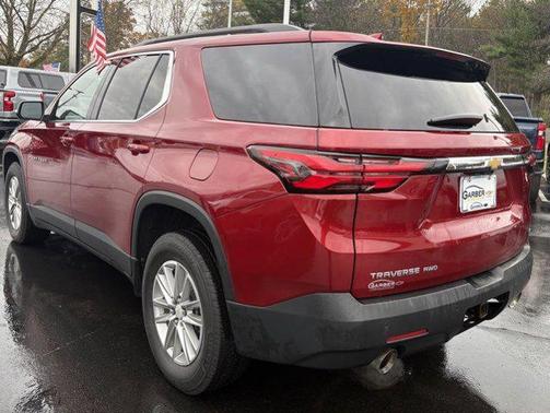 2022 Chevrolet Traverse LT Leather