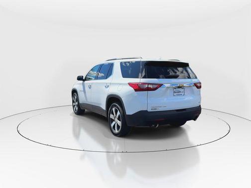 Summit White 2019 Chevrolet Traverse LT Leather