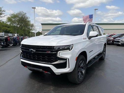 2023 Chevrolet Suburban 4WD Z71