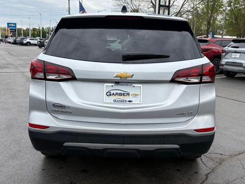 Silver Ice Metallic 2022 Chevrolet Equinox 1LT
