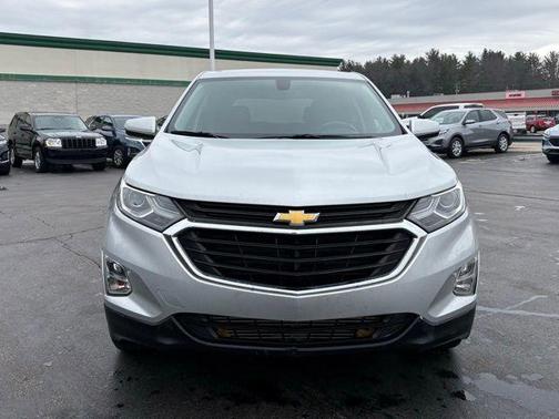 Silver Ice Metallic 2018 Chevrolet Equinox LT