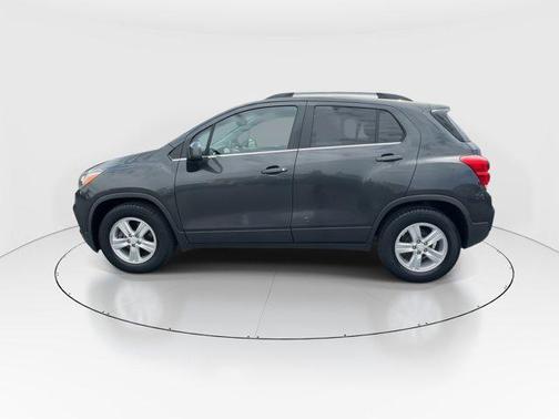 Nightfall Gray Metallic 2017 Chevrolet Trax LT